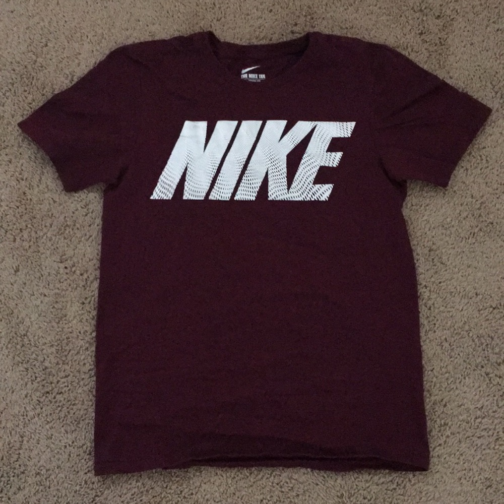 Maroon Nike Athletic Cut T-shirt